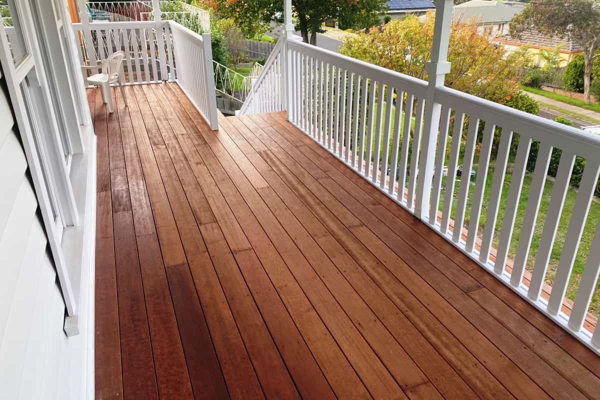 Oak Hill Decking